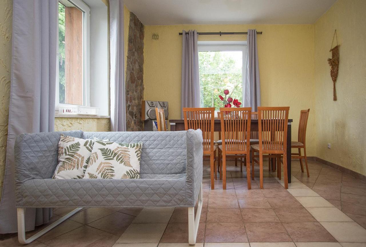 Happy Bison - A 5 Bedroom House With A Garden Białowieża Eksteriør billede